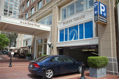 Rowes Wharf Garage