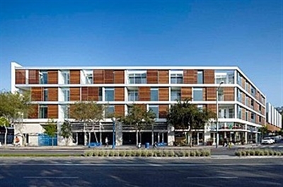 901 Hancock
