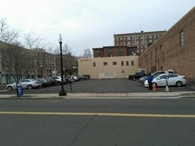 Fairbroad/Courthouse Lot