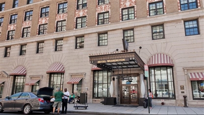 Hotel Washington Valet