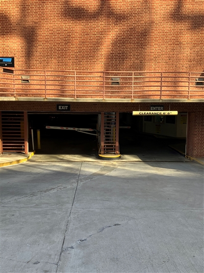 LAZ Parking